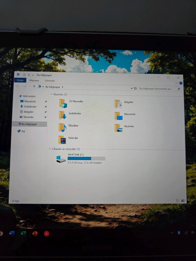 Samsung Galaxy Book 10.6 W627 - 3