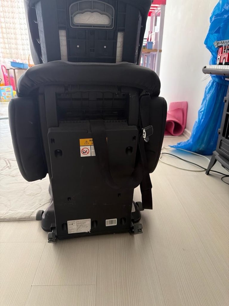oto koltukTemiz Kullanılmış Kraft / Unisex Oto Koltuğu (9-36 Kg / Yata - 2