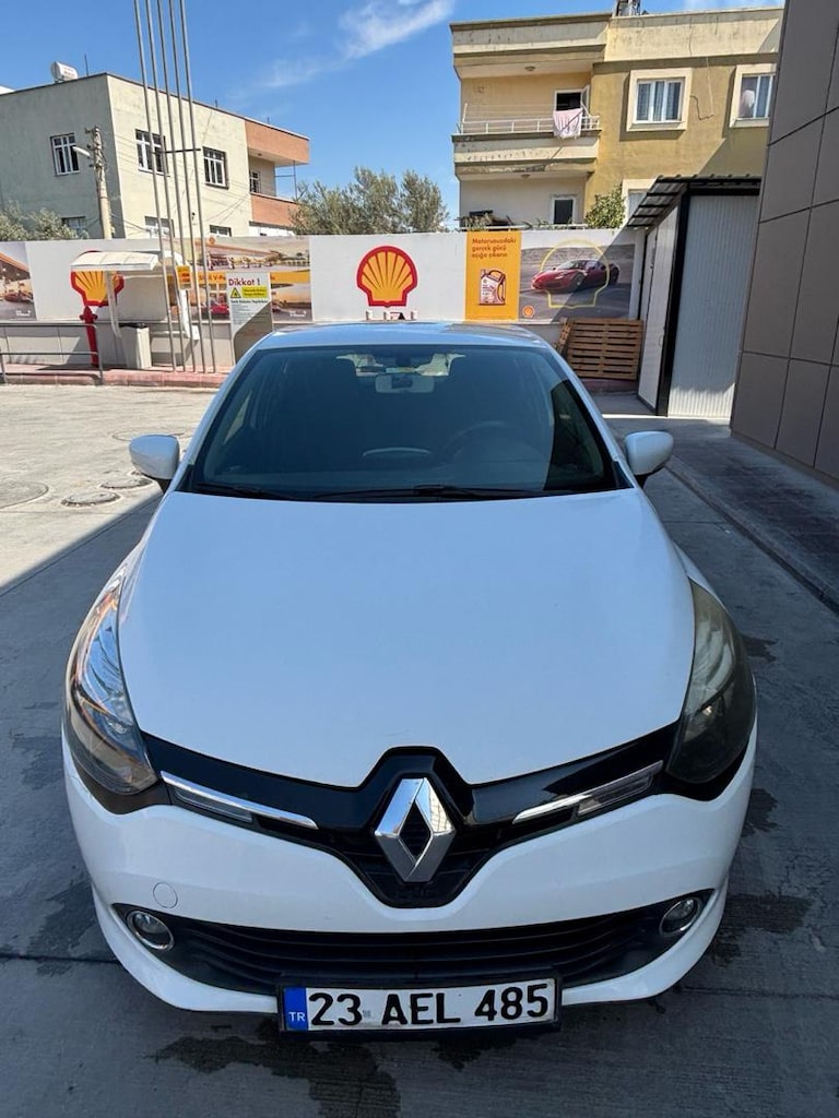 Beyaz Renault Clio - 9
