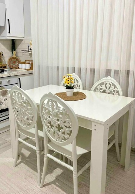 masa sandalye balkon mutfak