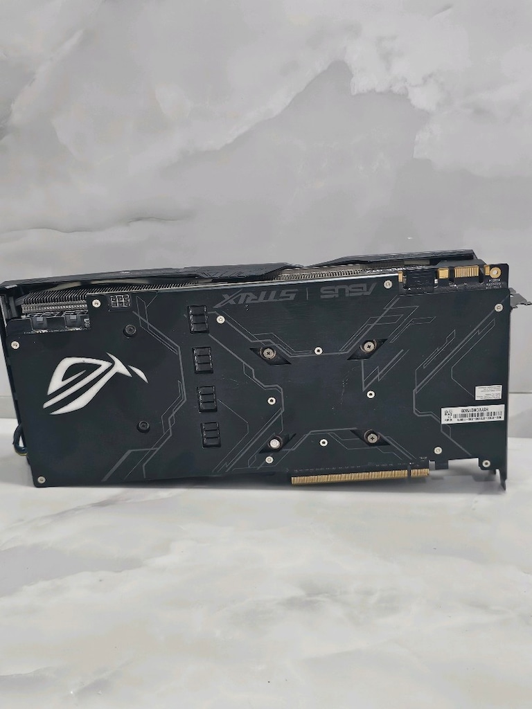 Asus Rog Strix GTX 1080 Ti 352 Bit GDDR5X 11 GB Ekran Kartı - 2