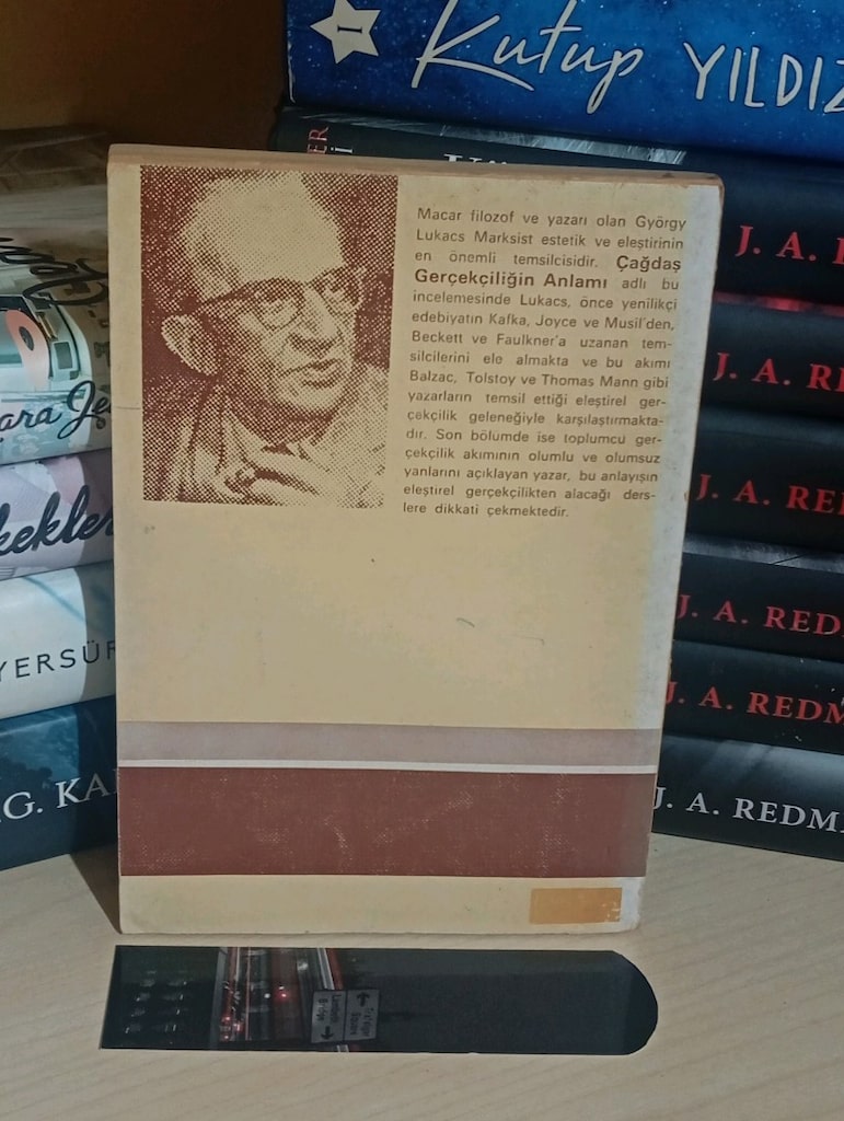 Çağdaş Gerçekçiliğin Anlamı Kitabı - 2
