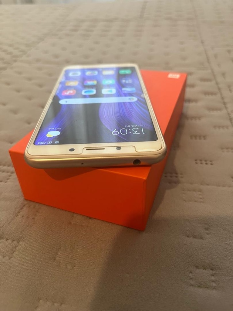 Kutulu Temiz Xiaomi Redmi 6 - 32 GB / Kılıf Hediyeli - 5