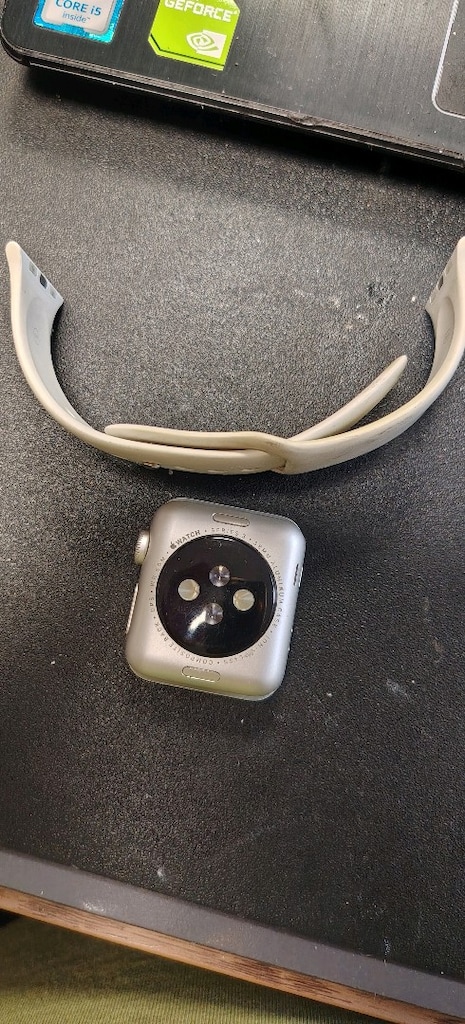 Apple Watch 3 kayisi + kirik saat - 2