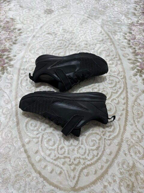 . orijinal Nike