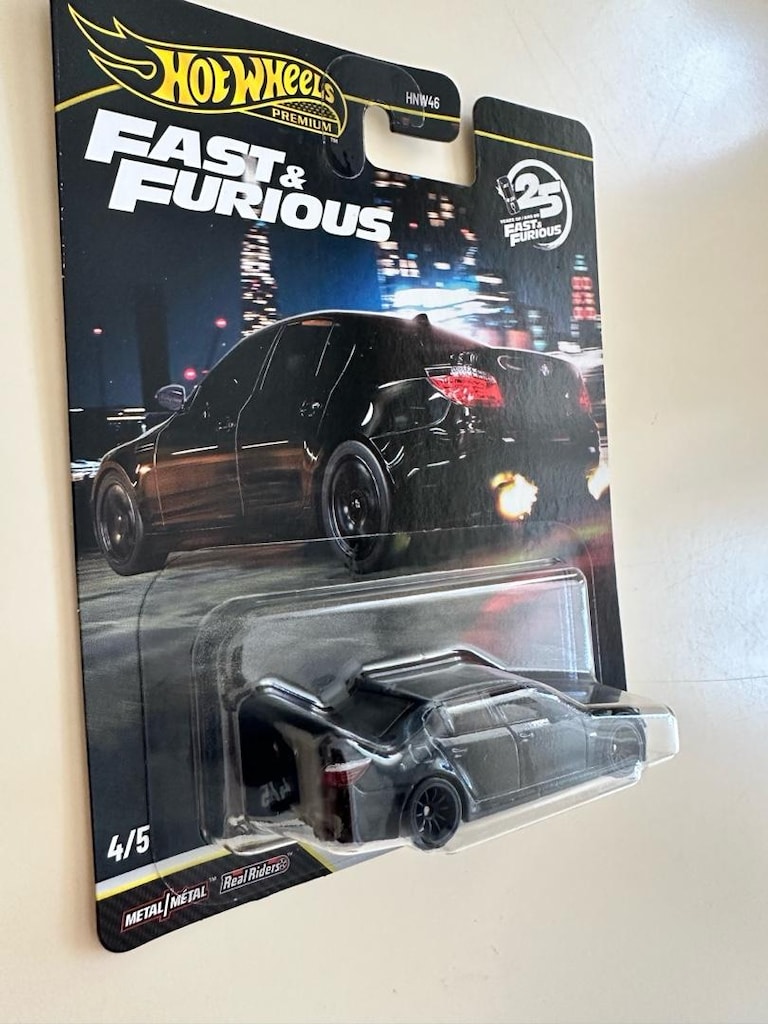 Hot wheels Premium BMW M5 - 4