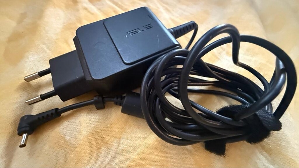 ASUS EXA1004EH (19V 1.58A) Orijinal Netbook ince uçlu adaptör - 9