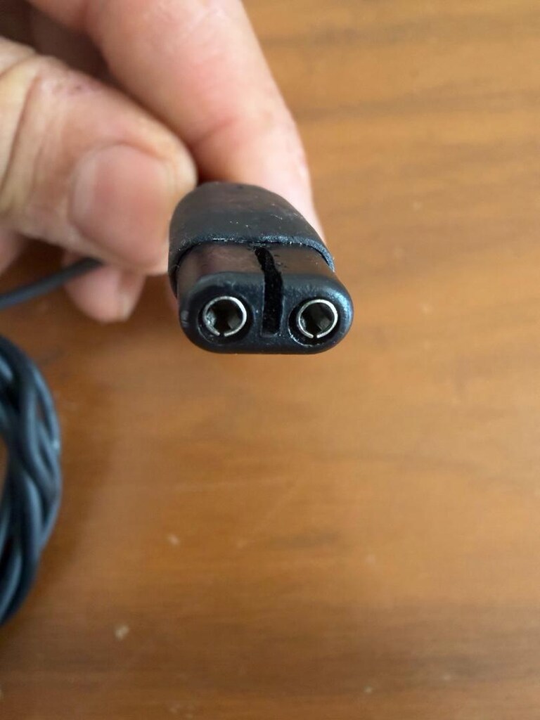 Philips A00390 4,3 volt şarj adaptörü - 4