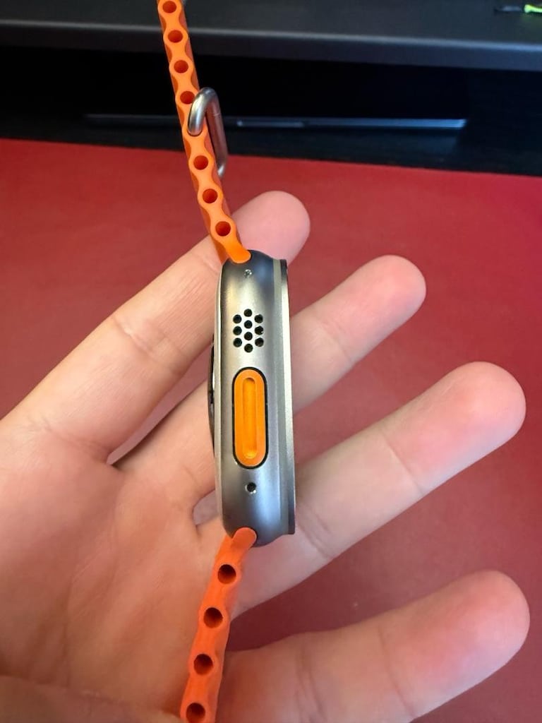 Apple Watch Ultra 2 - 3