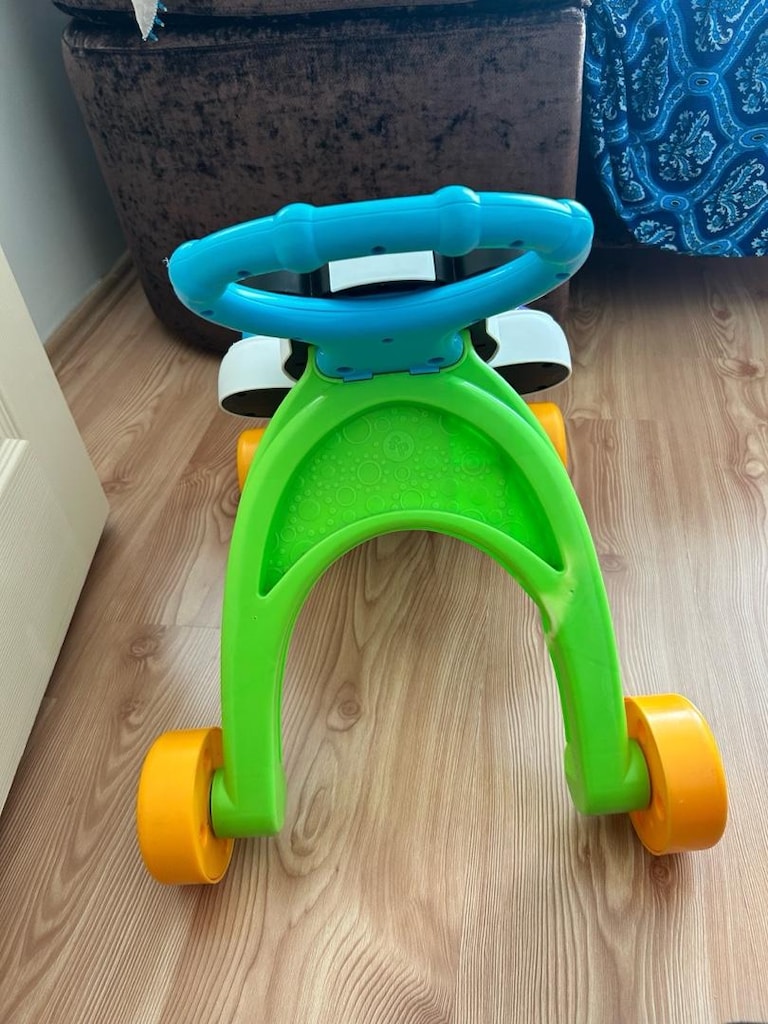 Fisher Price ilk adım arabası - 5