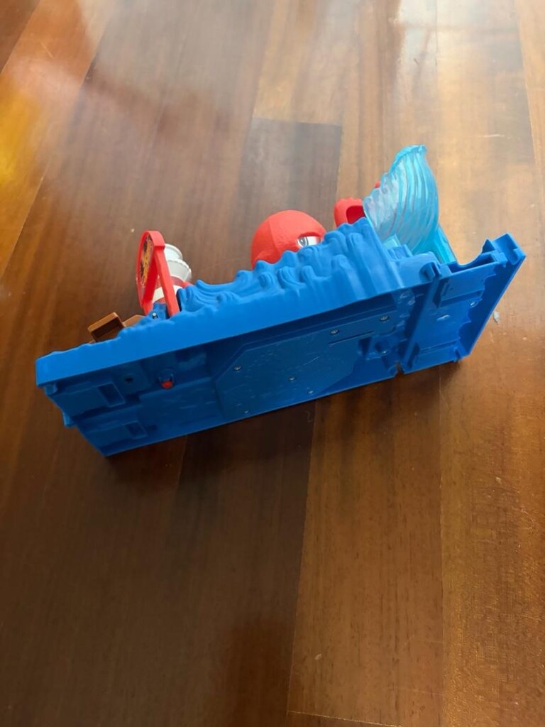 hotwheels kırmızı ahtapot - 6