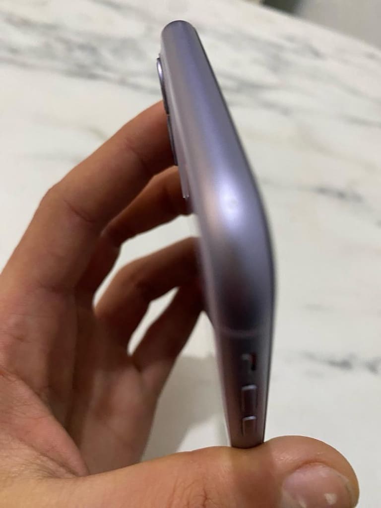 Yurtiçi İphone 11 64GB PİL 100 Kozmetik tertemiz - 2