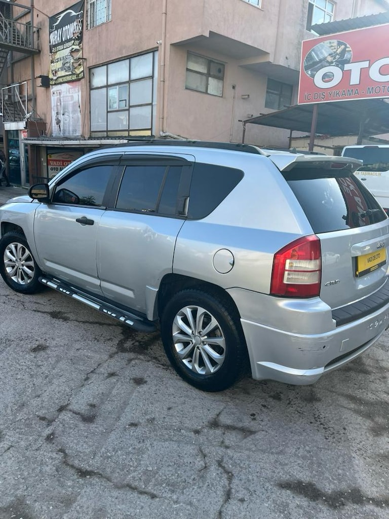 Jeep Compass - 3
