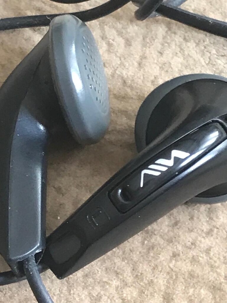 Aiwa kablolu kulak içi kulaklık - 2