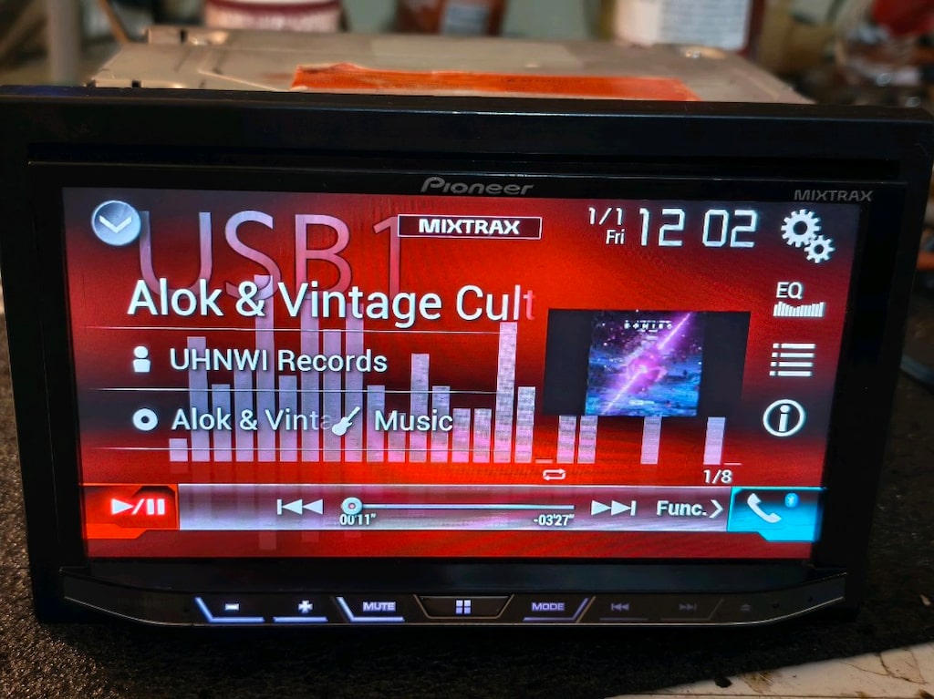 Pioneer avh8850 bt - 6