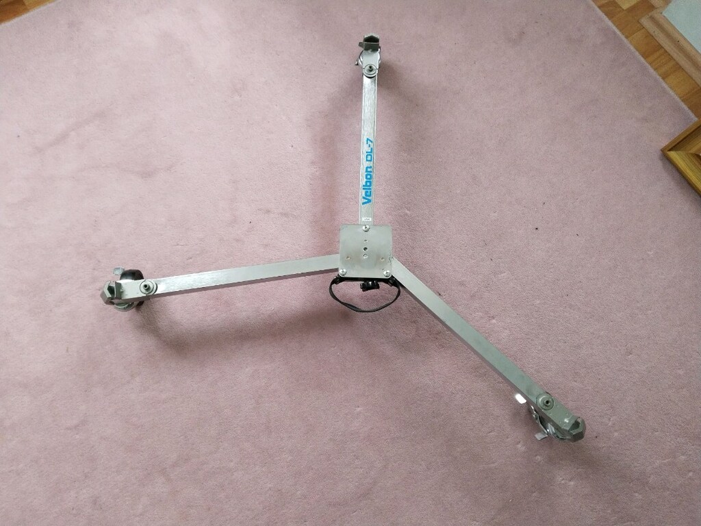 Velbon DL-7 Tekerlekli Tripod Taşıyıcı - 2
