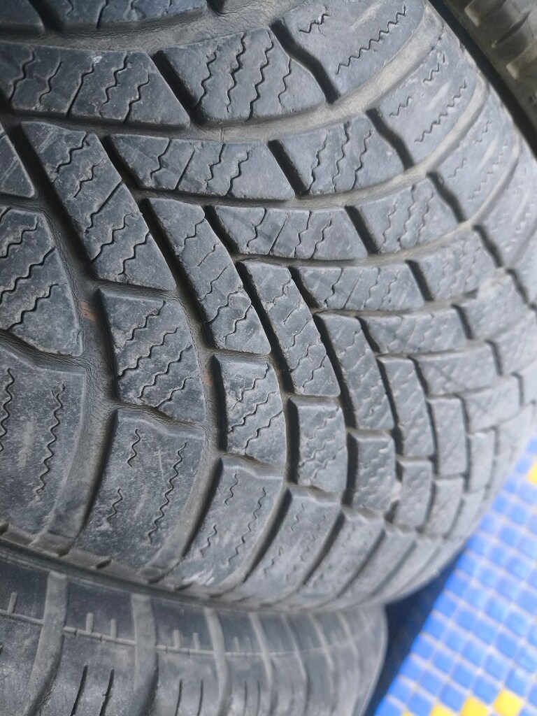 185/60/15 BRIDGESTONE KIŞLIK LASTİK İKİ ADET 2023 - 4