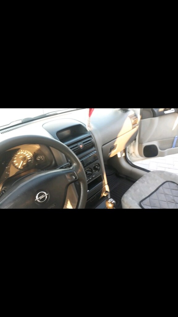 2000 model astra g - 17
