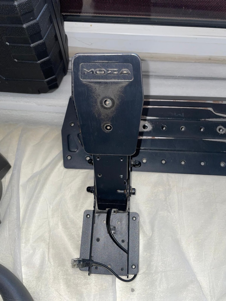 Moza R3 Direct Drive Direksiyon Seti + Debriyaj Pedalı + th8 - 8