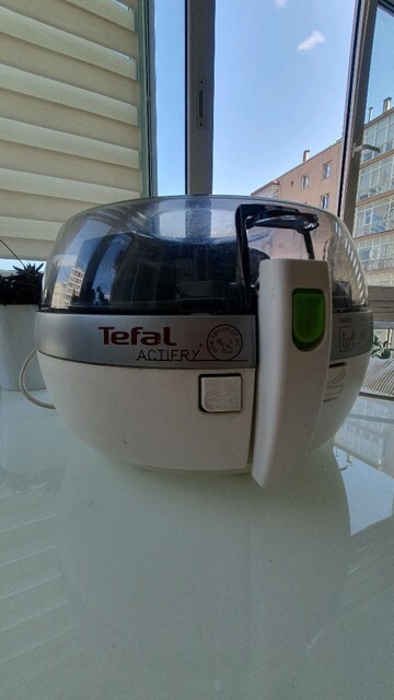 TEFAL ACTIFRY (Yeni gibi)