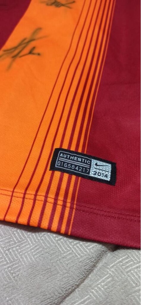 2014 İmzalı Galatasaray Forması - 4