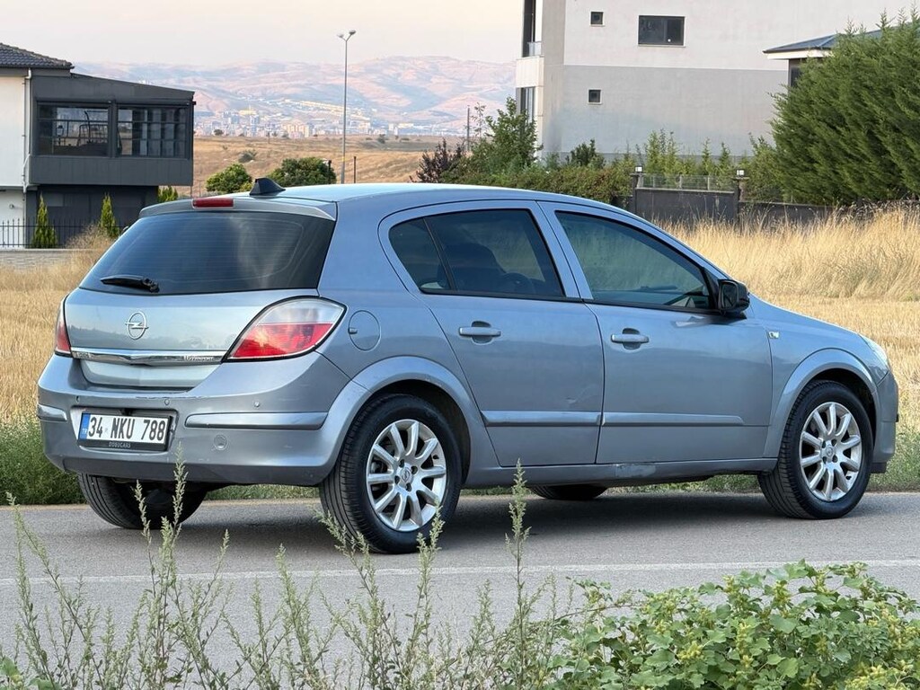 MEMURDAN 2006 OPEL ASTRA H 1.6 TWINPORT - OTOMATİK - 136.000 KM - 4