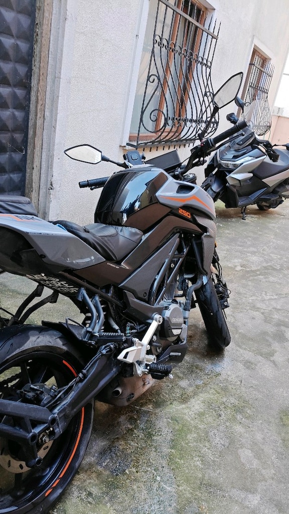 CF MOTO NK 250 - 2