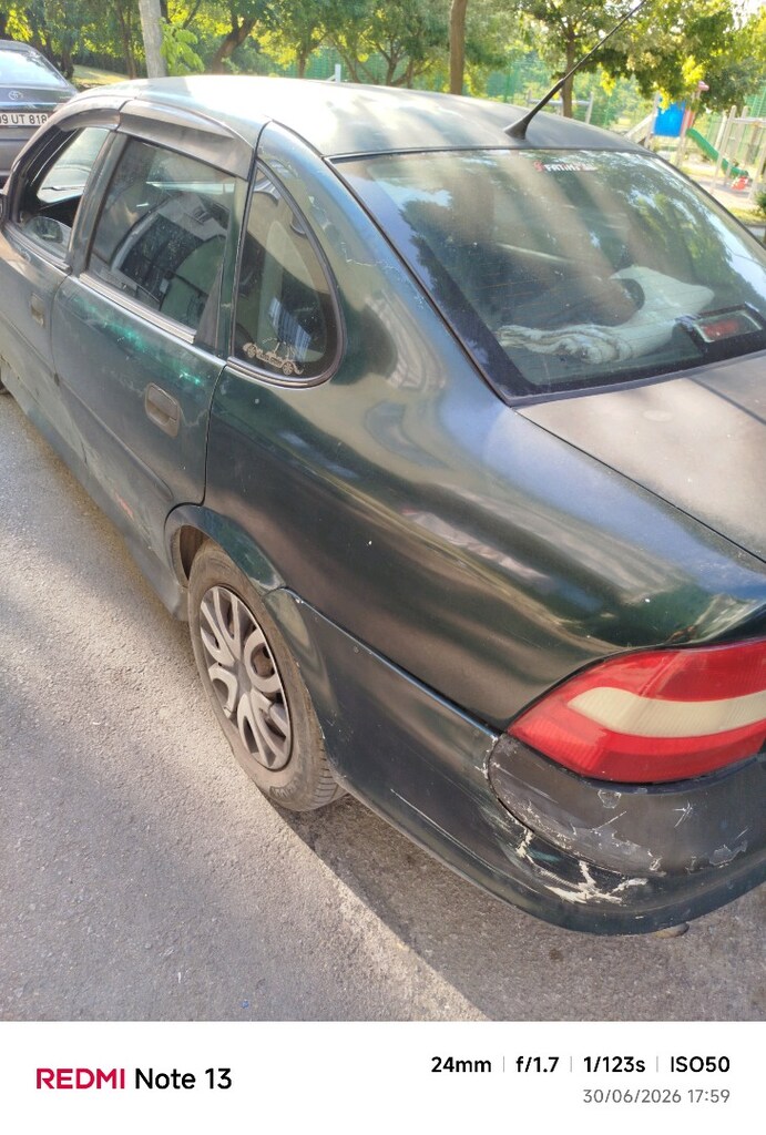 Opel Vectra 16v 16gl - 9