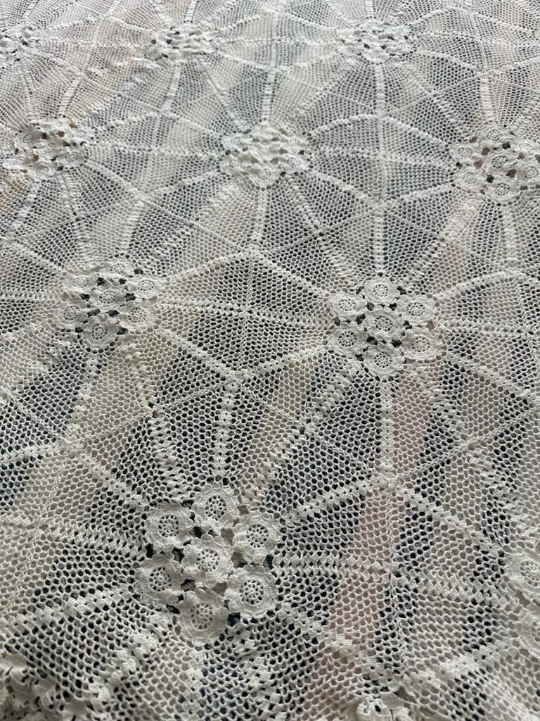 dantel masa örtüsü - 2