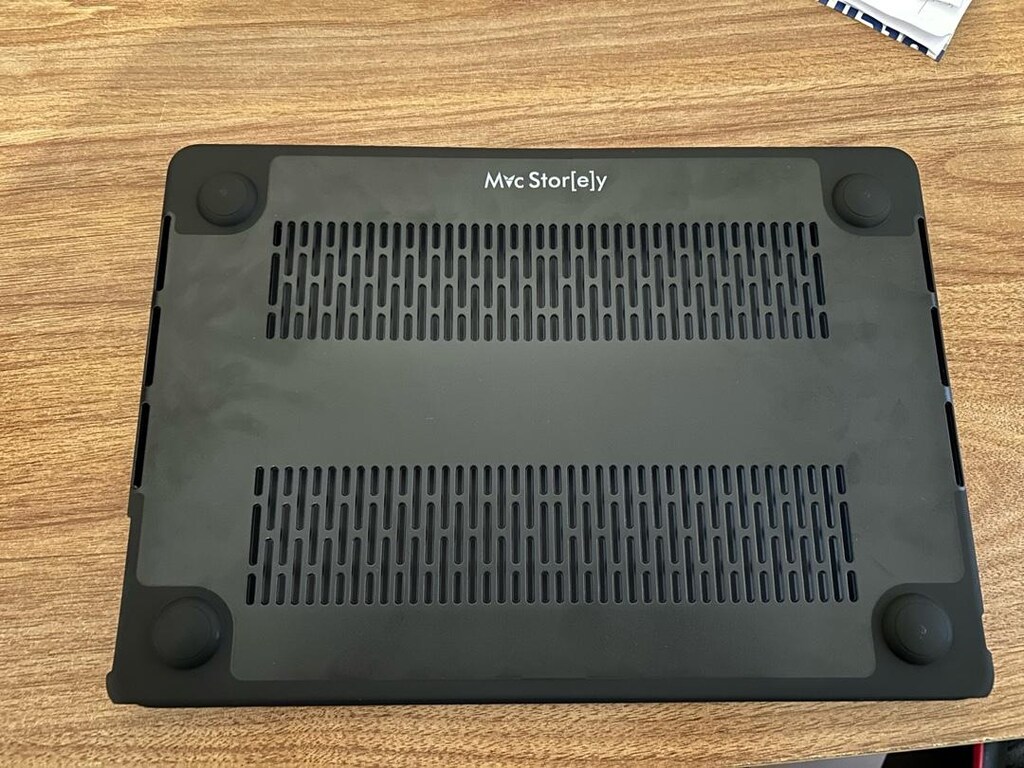 MacBook Air 13.6” Laptop Kılıfı - 3