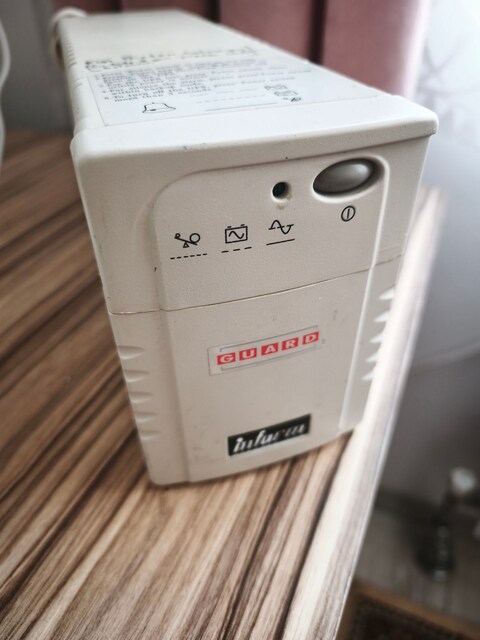 UPS/inverter