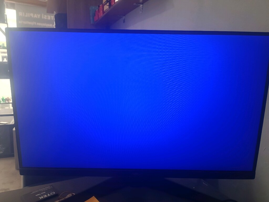 ASUS TUF 27 İNC 180 MHZ - 5