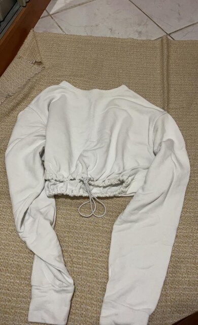 Beyaz Crop Sweatshirt