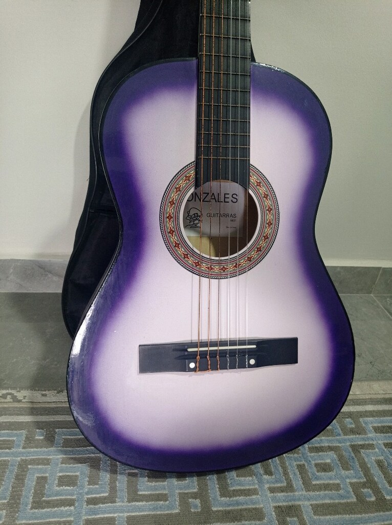 GONZALES 4/4 GİTAR - 8