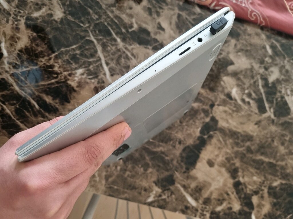 Casper C350 Laptop - 4