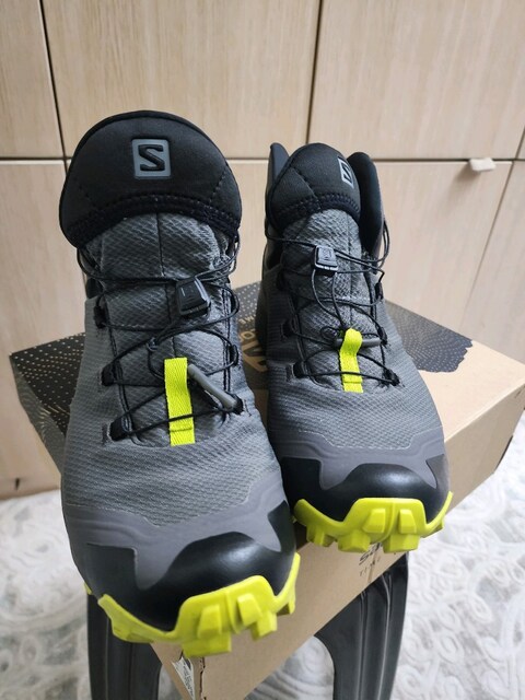 SALAMON MARKA GORETEX 43.5 NUMARA SIFIR AYARDA BOT AYAKKABI