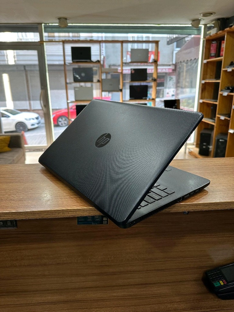 HP Laptop A9 9420 Nesil işlemci 8 GB RAM 256 GB SSD 15.6 " - 7