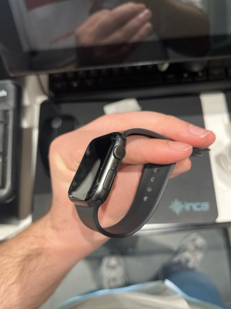 Apple Watch 6 44 MM - 4