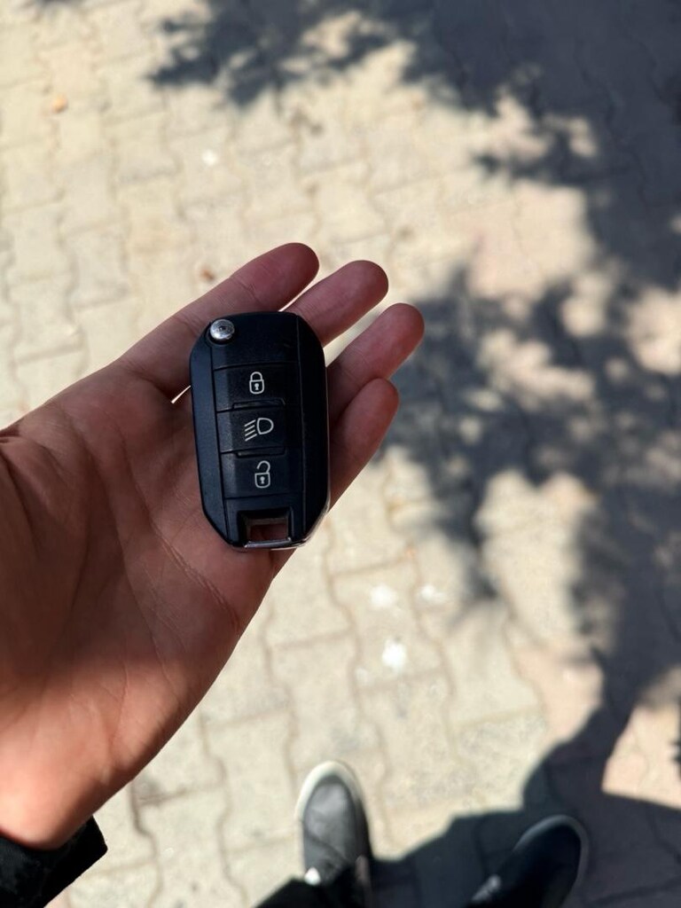 düşük km değişensiz 208 - 3