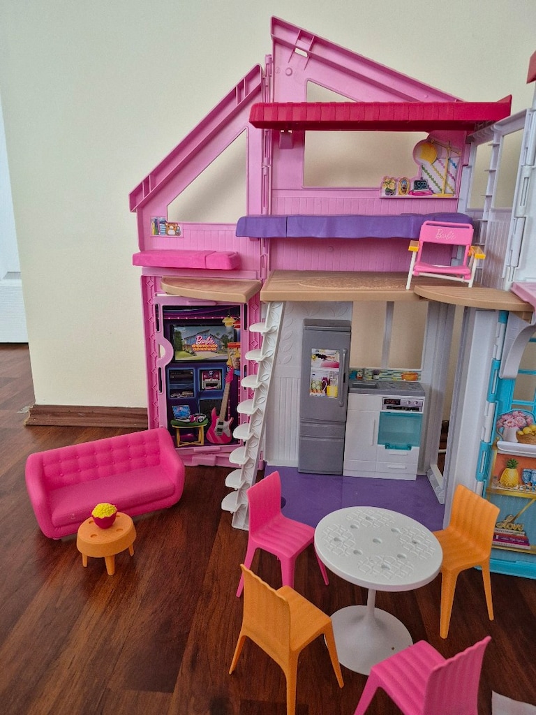 barbie malibu evi - 3