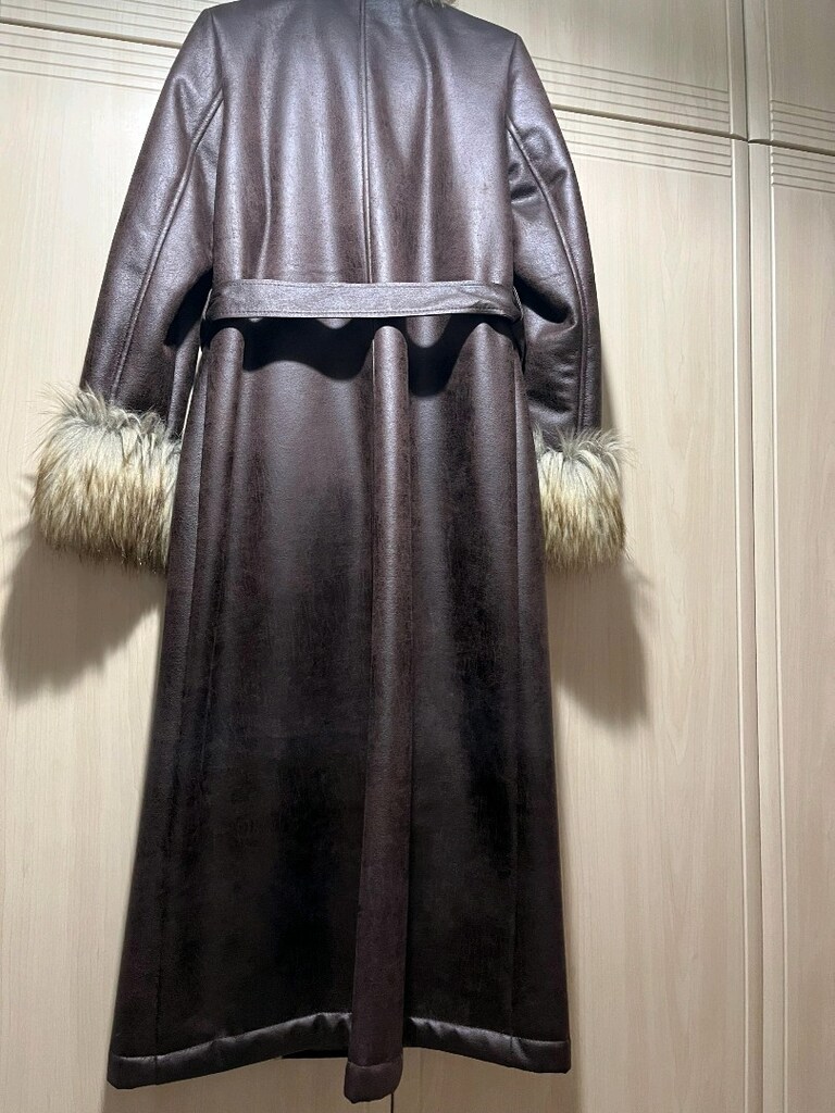 Hiç giyilmemiş bayan kaban - 3