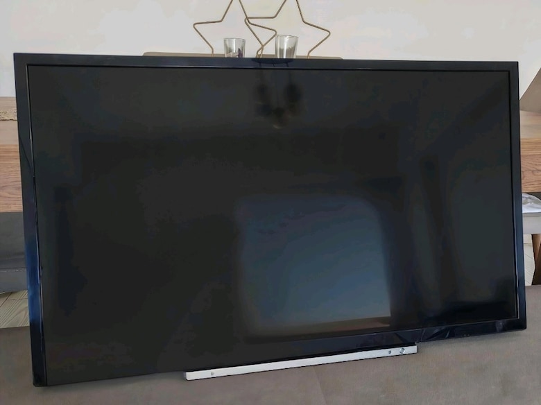 Toshiba LCD Tv - 5