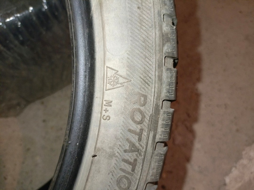 lastik 225/40R18 - 10
