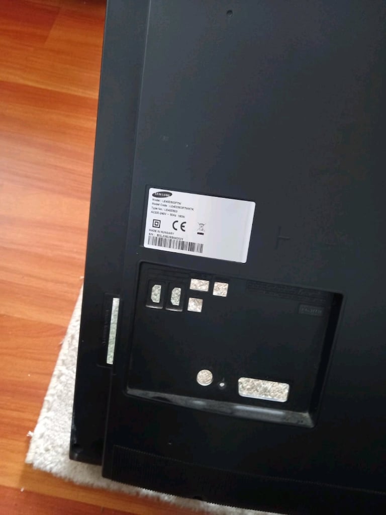 Samsung 40 inç 102 ekran full HD TV - 3