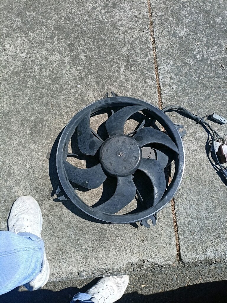sitroen.C5fan motoru - 8