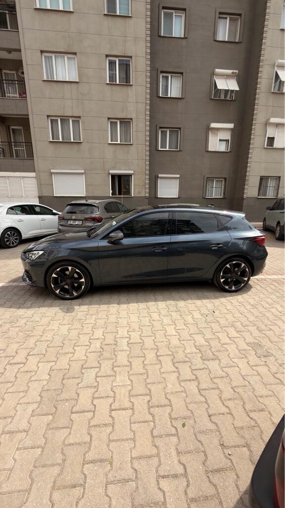 Sahibinden Cupra leon hibrit - 7