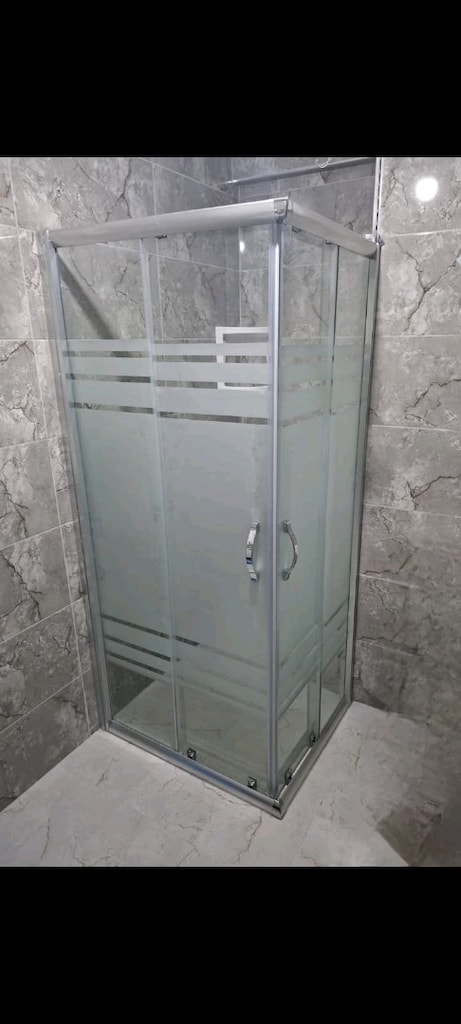 DUŞAKABİNDE FIRSAT - 6