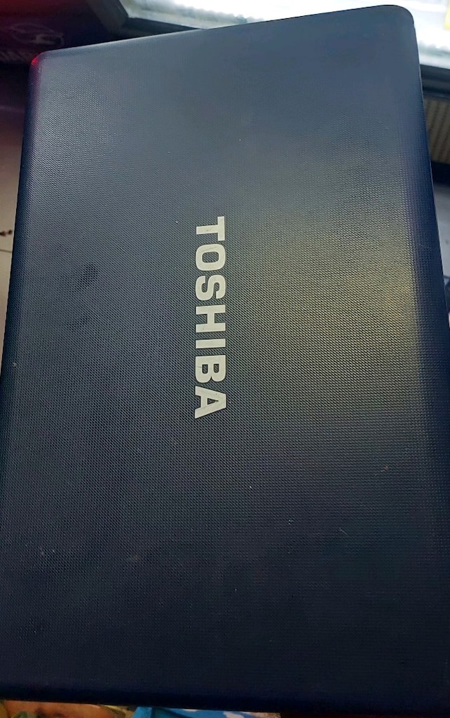TOSHIBA SATELLITE C660 2PT LAPTOP - 4