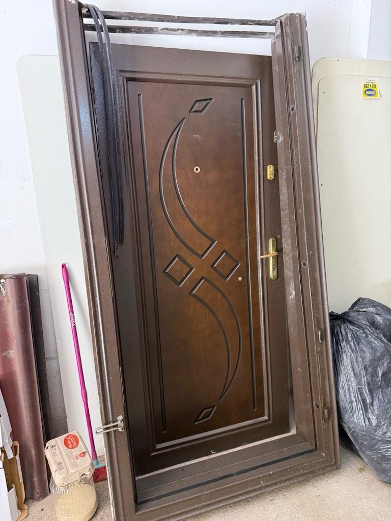 Çelik Kapı - 4