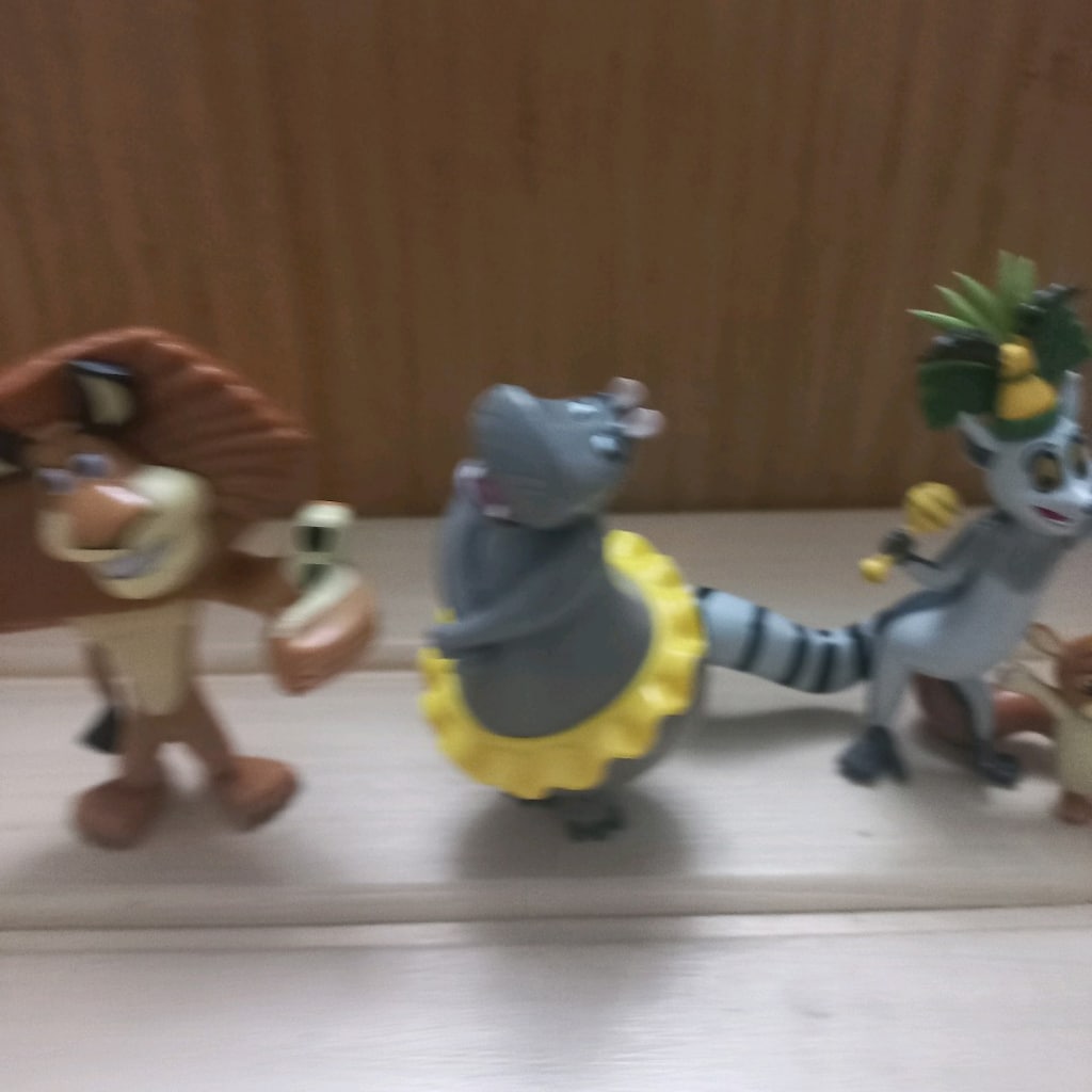 Madagaskar Figurler - 3